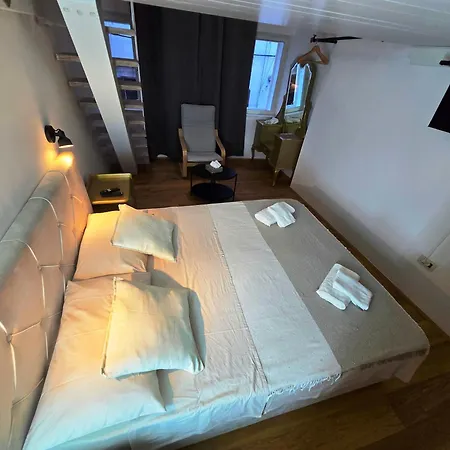 Plutus With Free Parking *