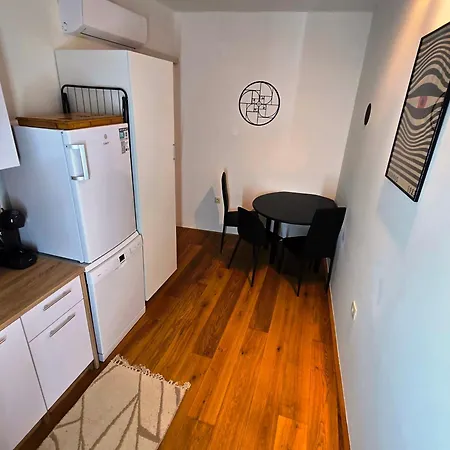 Plutus With Free Parking Appartement Koper