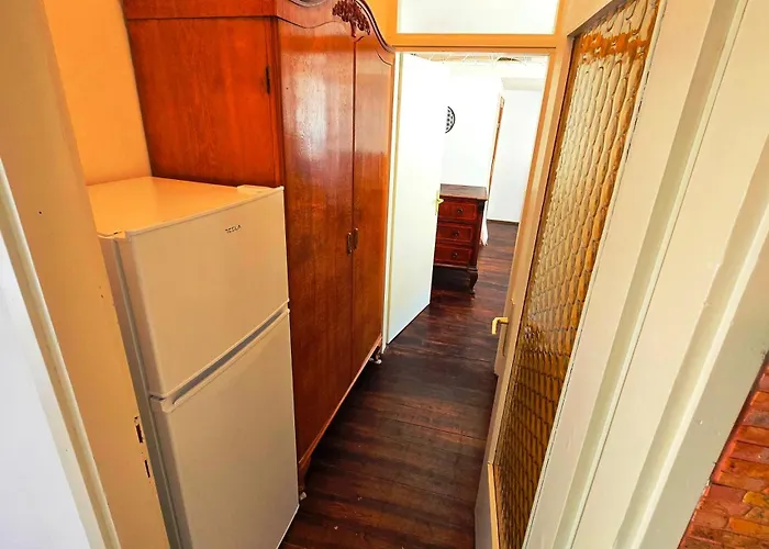 Plutus With Free Parking *